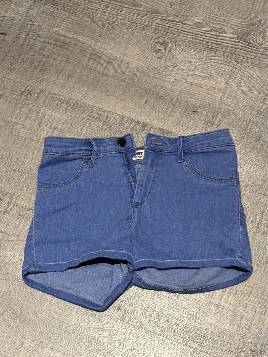 Tally Weijl Hosen: Kurze Hose Tally Weijl Gr. 36 – Gebraucht aus Zug von sarah26f