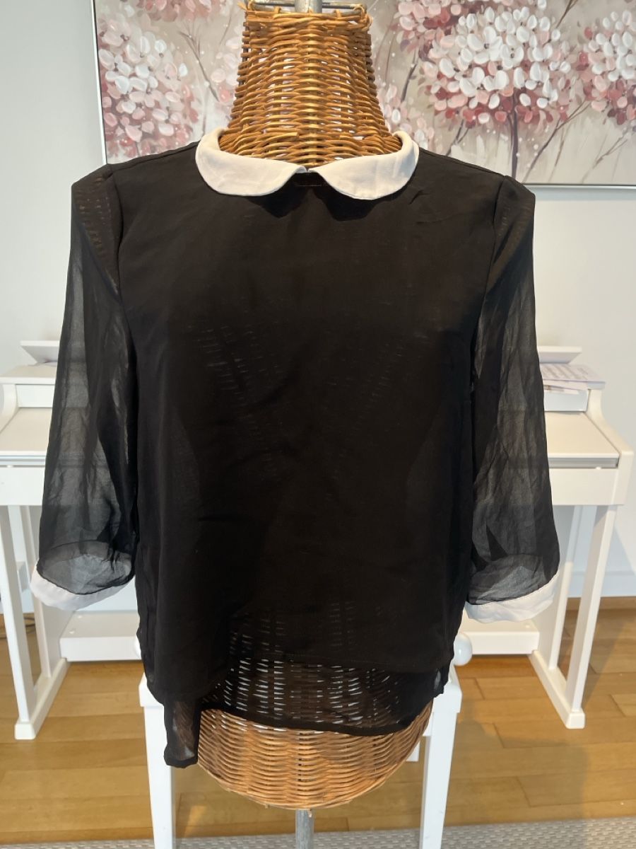 Pull&Bear Camicette: Bluse mit weissem Kragen, Pull&Bear, S – Usato da Solothurn venduto da Bobesch08
