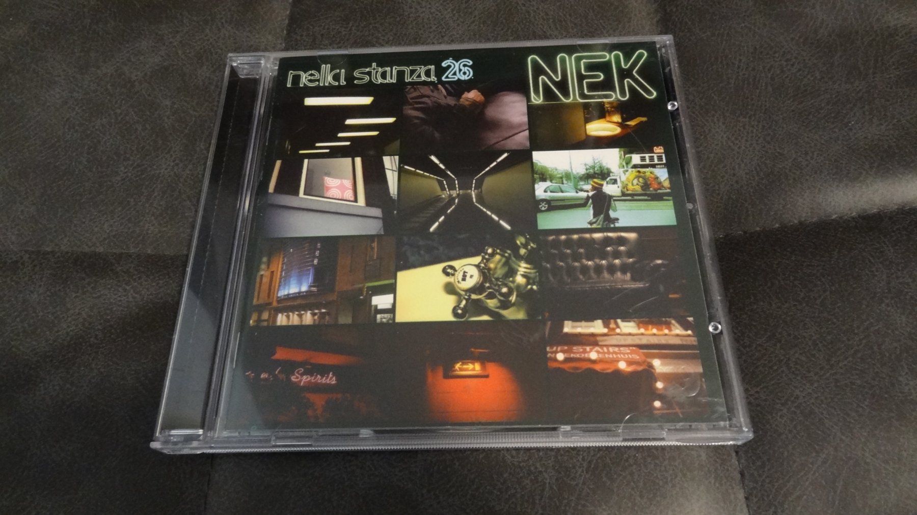 CDs: Nek - NELLA STANZA 26 CD – Gebraucht aus Olten von Disc-Ausverkauf