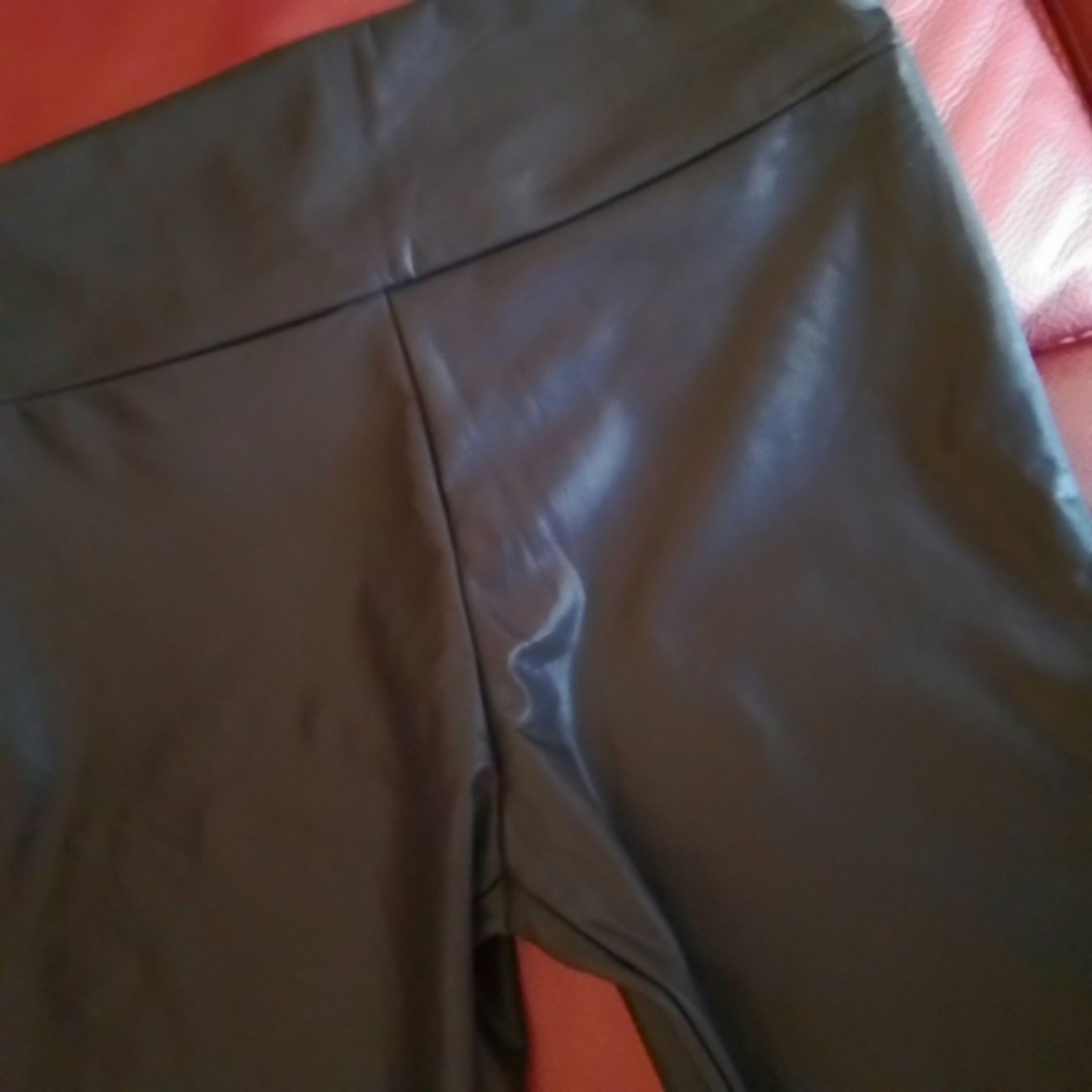 Leggings: Leggings Kunstleder schwarz / neu – Nuovo (secondo la descrizione) da Zürich venduto da meinhobby 1