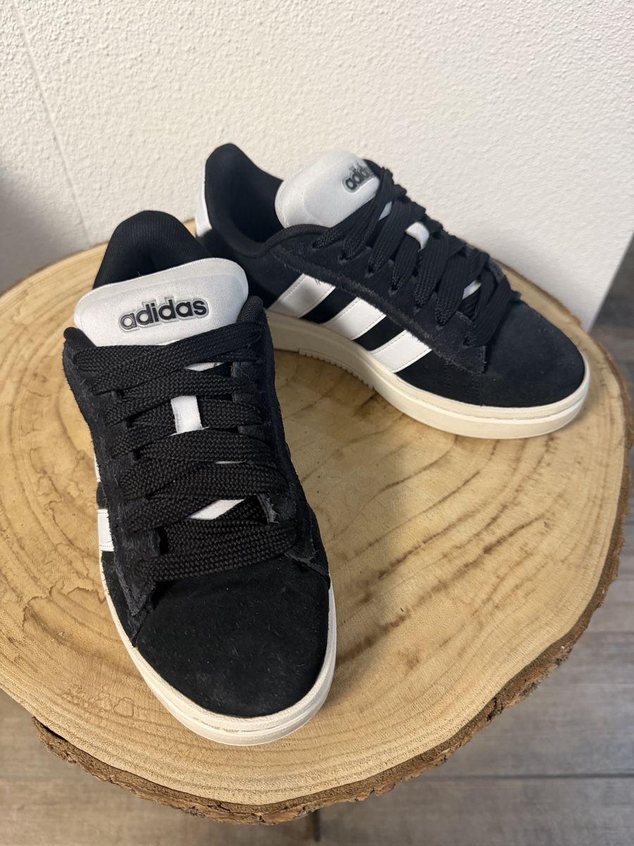 Adidas Scarpe da uomo: Adidas Campus Schwarz/Weiss Gr. 37.5 – Usato da Hägglingen venduto da Raff_Ella 1