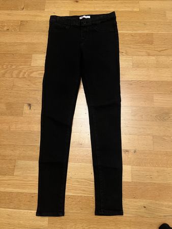 Schwarze Levi's Pull-On Jegging, Grösse158  M, Top Zustand