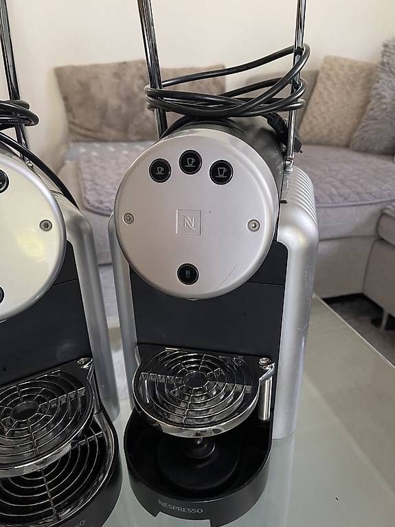 Kaffeemaschinen & Espressomaschinen: Zwei Nespresso Zenius Kaffemaschine – Gebraucht aus Wohlen AG von Eno27 3