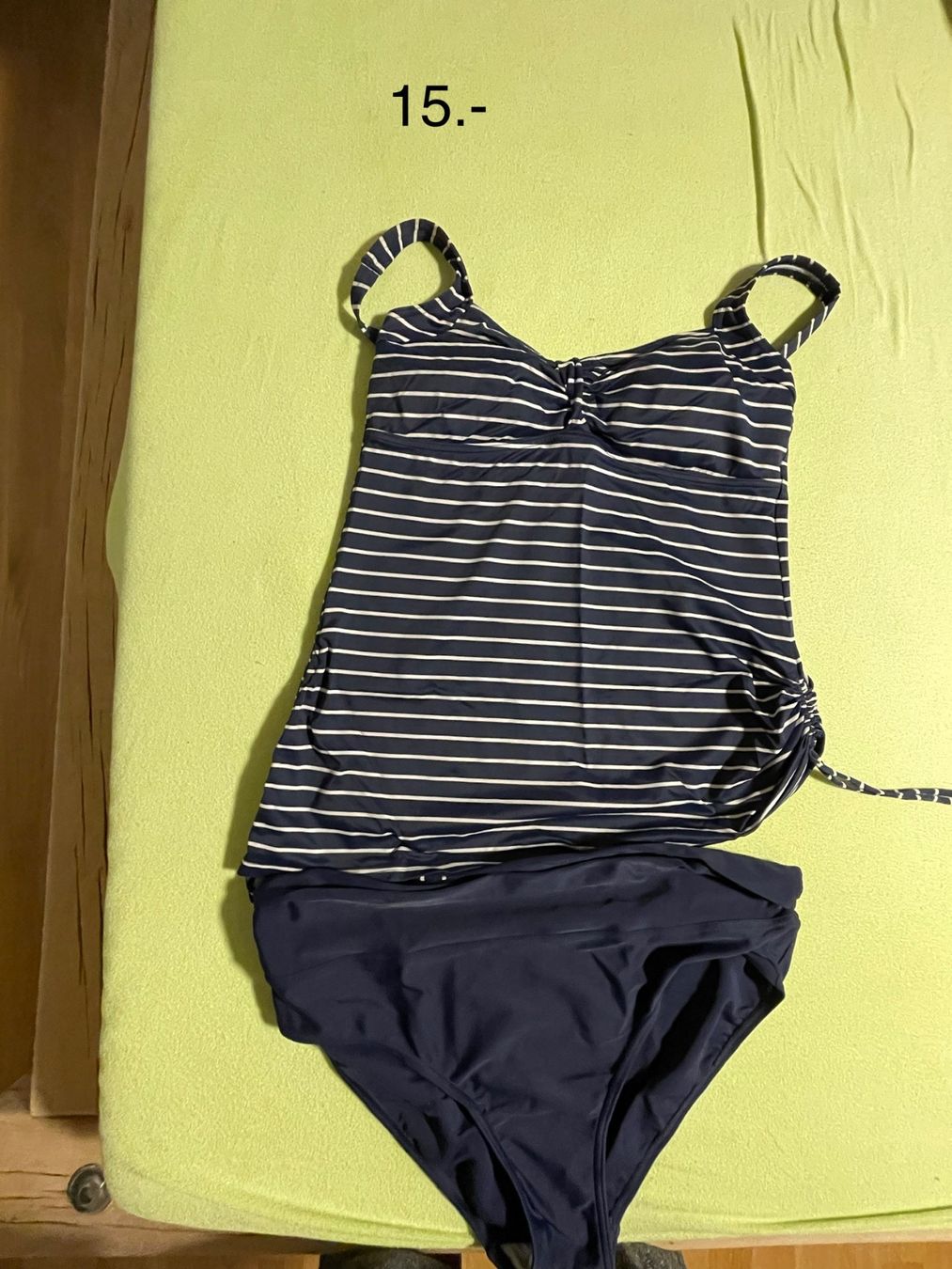 Lotti di vestiti: Tolles Umstandskleiderpaket M/L – Usato da Bäretswil venduto da Vanessia 7