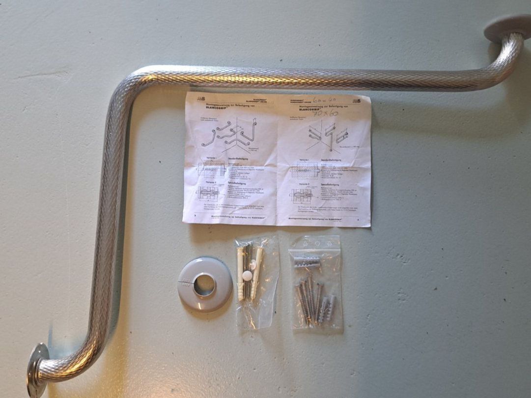 Douches: Blancogriff 70x60 – Neuf avec emballage d'origine à Matzendorf par maxwin