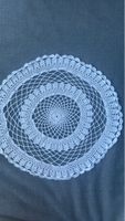 Handgemachte Deckchen, weiss D/35cm