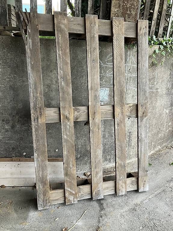 Pallets: Palette – Usato da Strengelbach venduto da Jamaicaman 1