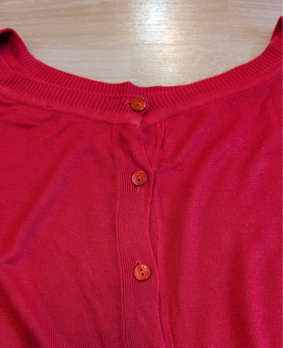 Benetton Boleros: Rote Strickjacke - XS – Gebraucht aus St. Silvester von Fabelliii 1