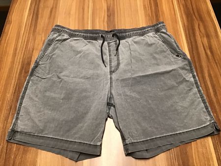 Quiksilver Shorts XXL Farbe Grau