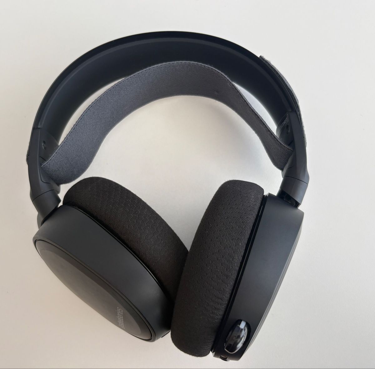 Steelseries Cuffie: SteelSeries Arctis 7+ Wireless Headset Neupreis 200.- – Usato da Obfelden venduto da vivialexandra 6