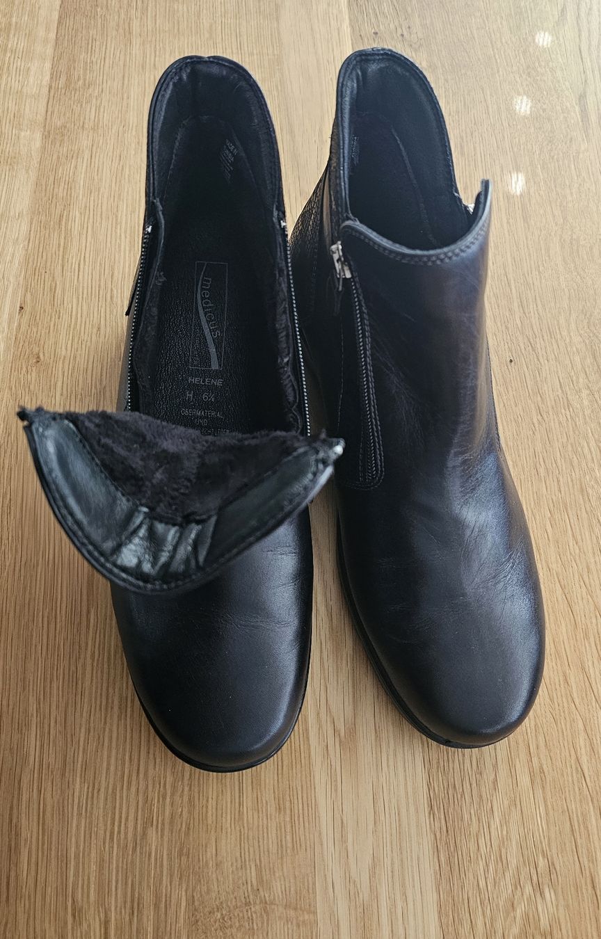 Scarpe da donna: Stiefeletten Gr 6.5, Medicus, Schwarz – Nuovo e nell'imballaggio originale da Arbon venduto da Flyaway8 3