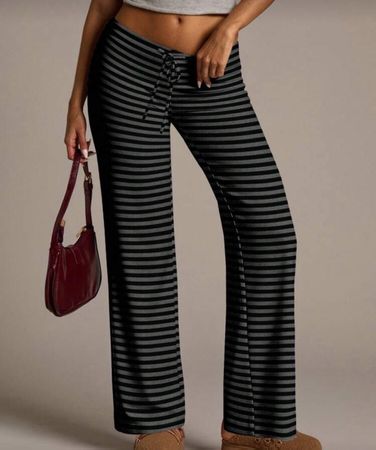 Bequeme, gestreifte Stoffhose Grösse  S/M, Top Zustand