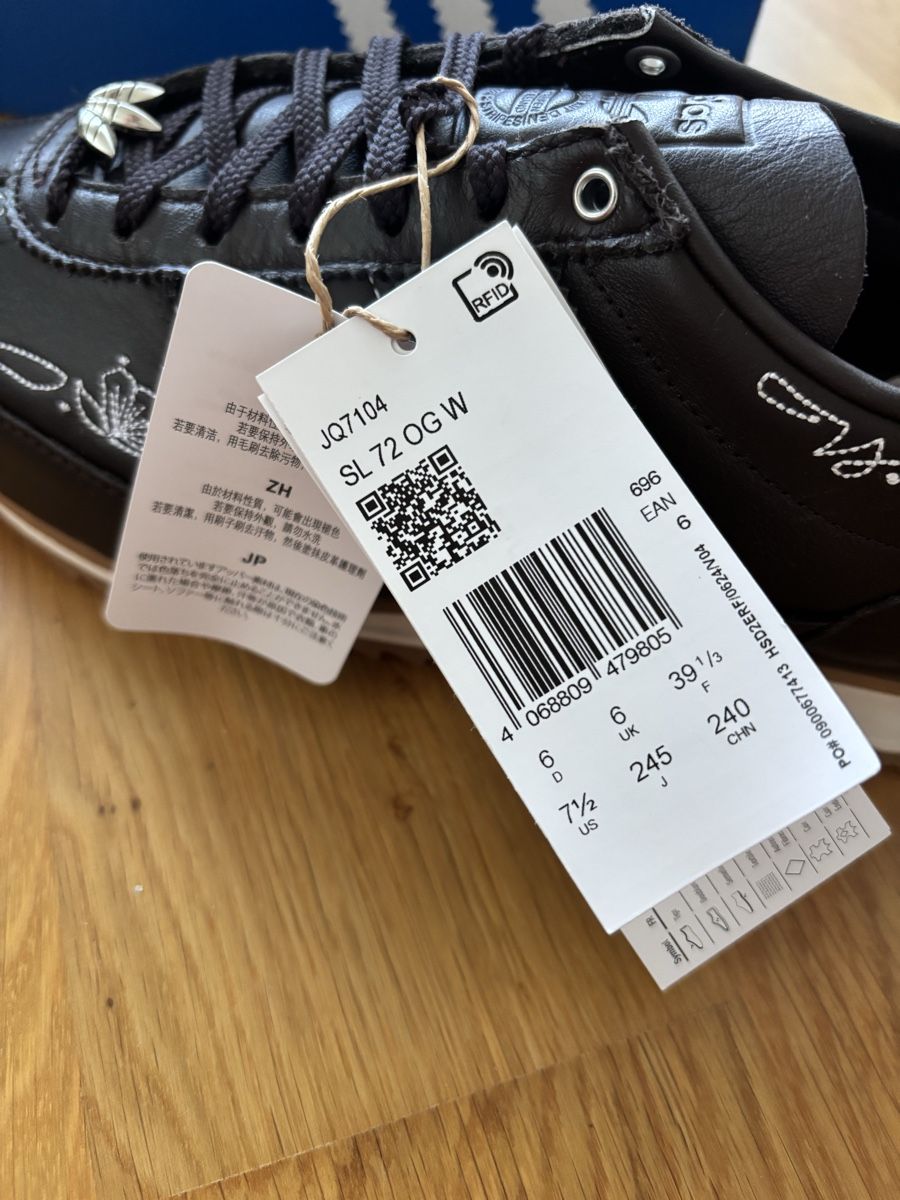 Adidas Scarpe da uomo: Adidas Sneaker Unisex Grösse 39 1/3 – Nuovo e nell'imballaggio originale da Baar venduto da chantalfabienne 2