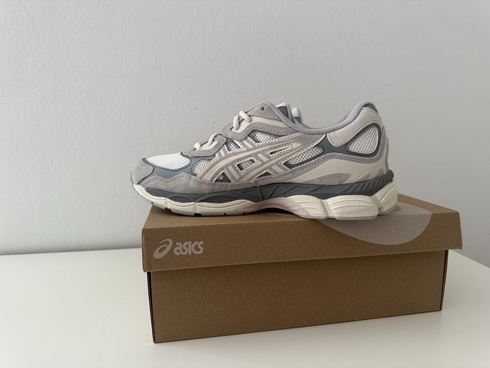 Asics Chaussures hommes: ASICS Gel-NYC Oyster Grey – Neuf (Voir description) à Boppelsen par mat_zcp6 2