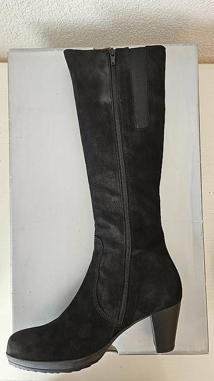 Damenschuhe: Gabor Echtleder Stiefel, schmaler Schaft, 32 cm – Gebraucht aus Sursee von nei_7klk 2