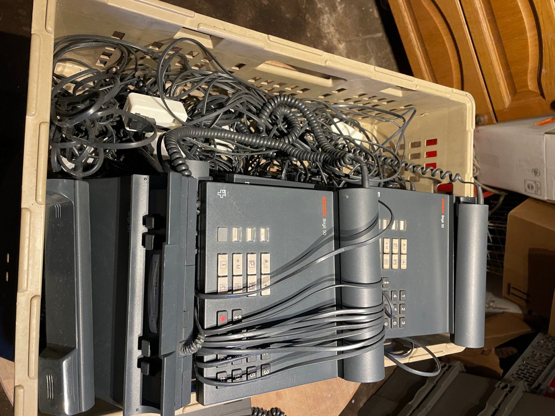 Telefone: Telefon Posten zu 10 Stk. – Gebraucht aus Ried-Brig von Danielsen 1