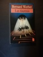 Bernard Werber - Les Fourmis, Livre de poche.