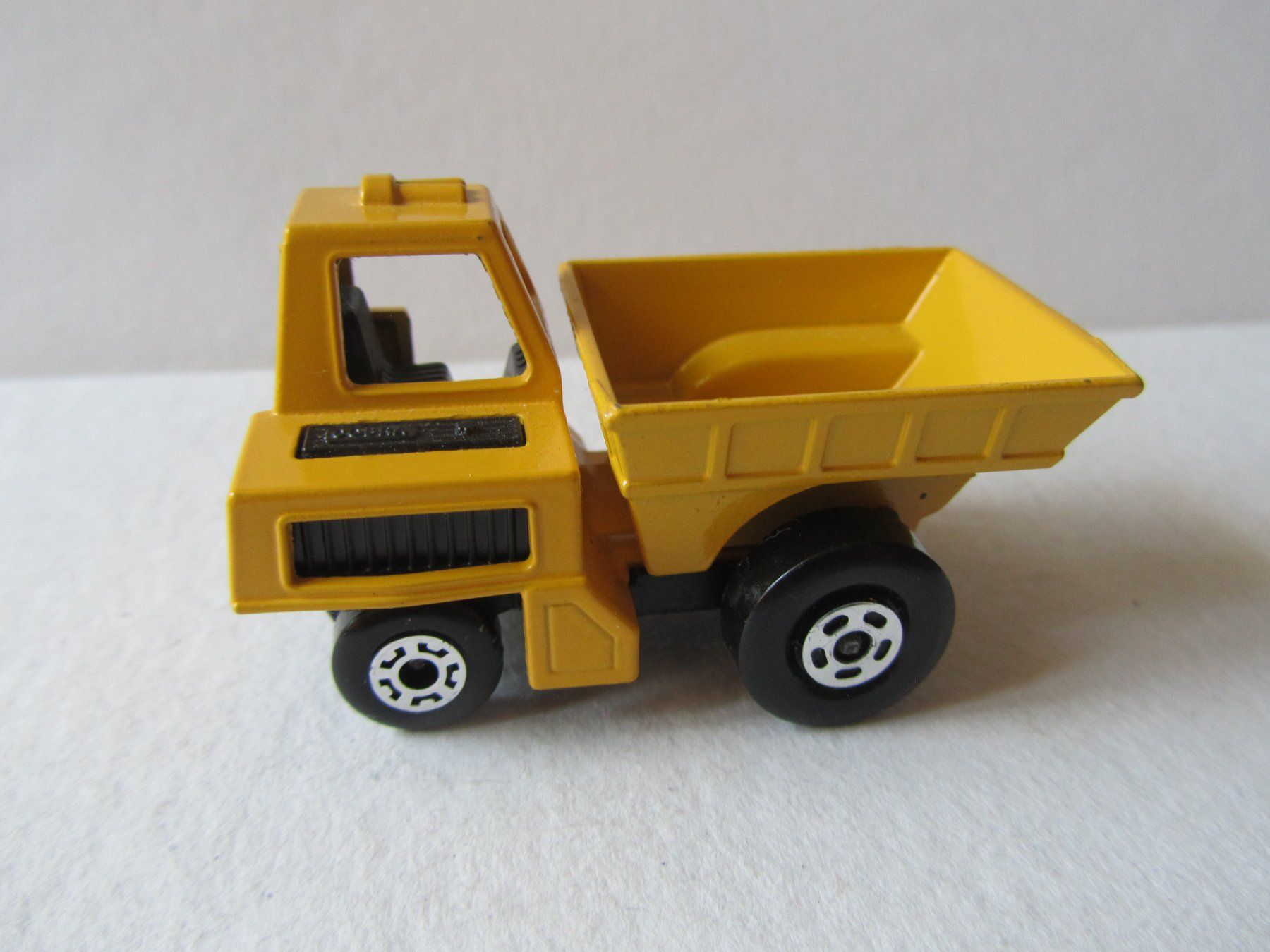 Matchbox Modellini d'auto: Site Dumper, Matchbox Superfast, Nr. 26C - unbespielt – Usato da Weiningen ZH venduto da dietsch57