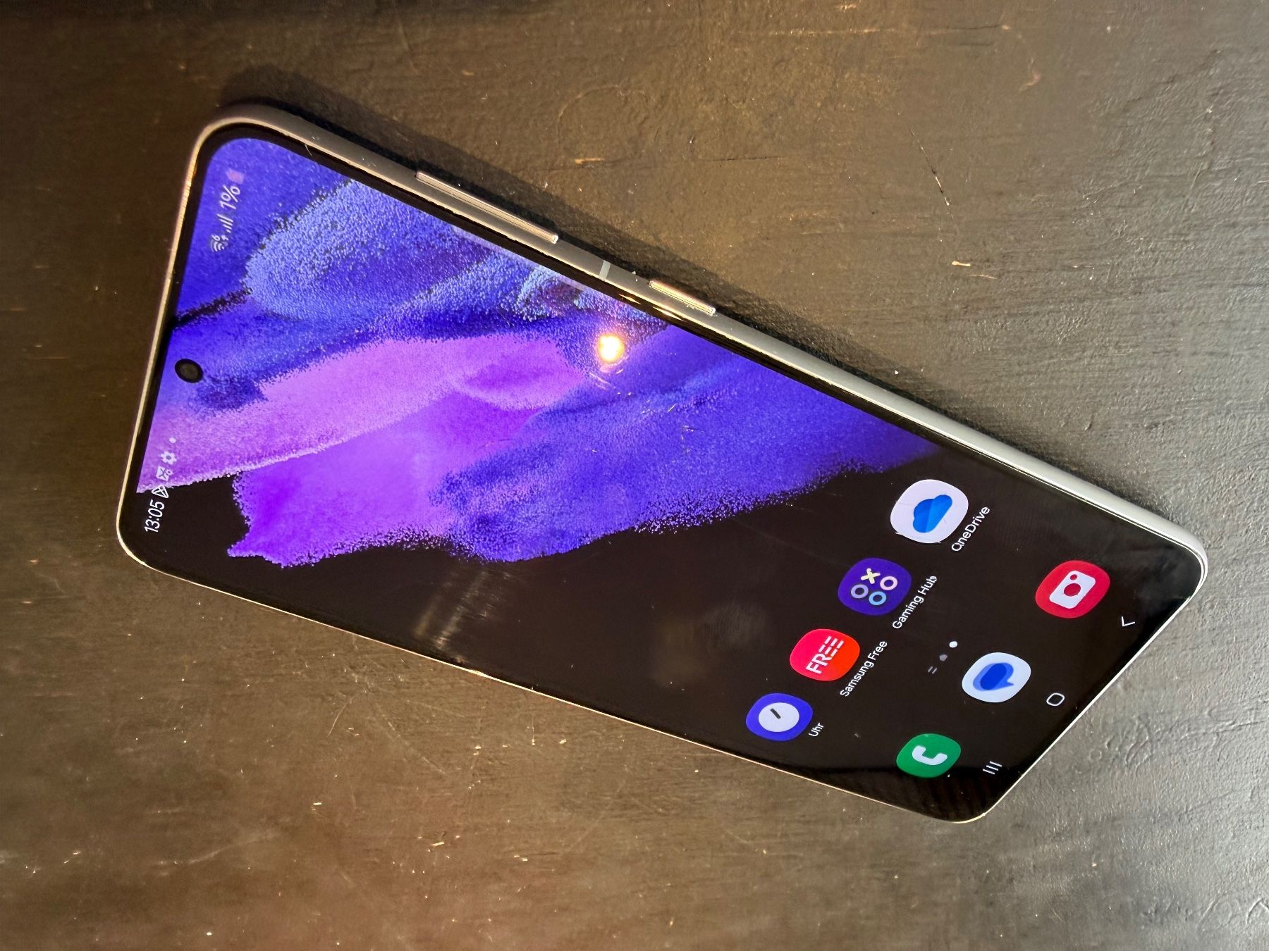 Samsung Telefoni cellulari / Smartphones: Samsung Galaxy S21+ 256GB – Difettoso da Siebnen venduto da icrservicesolutions 1