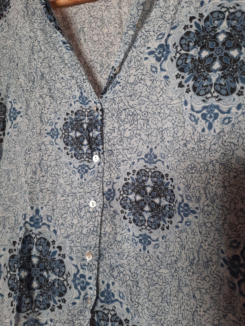 H&M Camicette: Blau gemustert Bluse - Grösse 36 – Usato da Unterterzen venduto da elebo 1