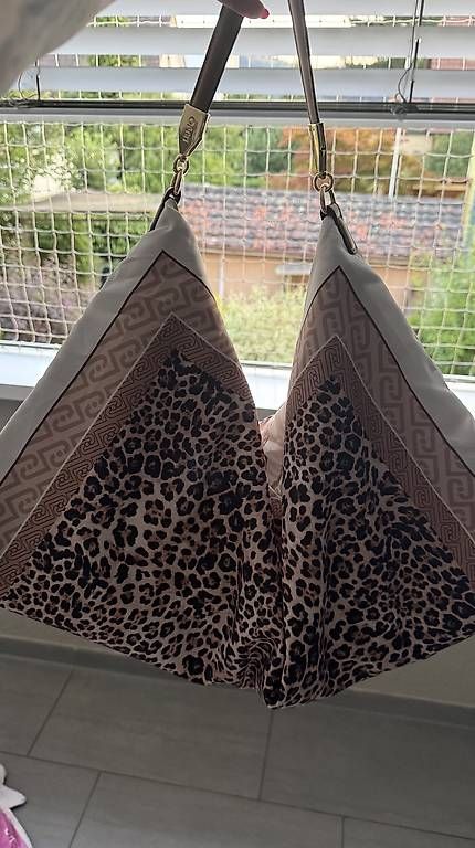 Borse da donna: Liu Jo Tasche "Foulard" – Usato da Wettingen venduto da Whilma 3