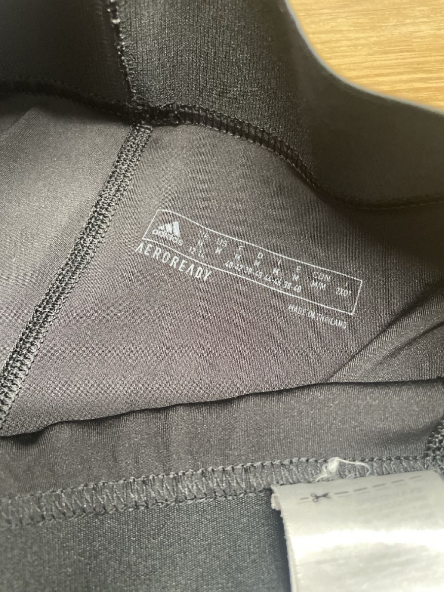 Adidas Leggings: Adidas Sportleggins – Usato da Thun venduto da nie_8v9b 2
