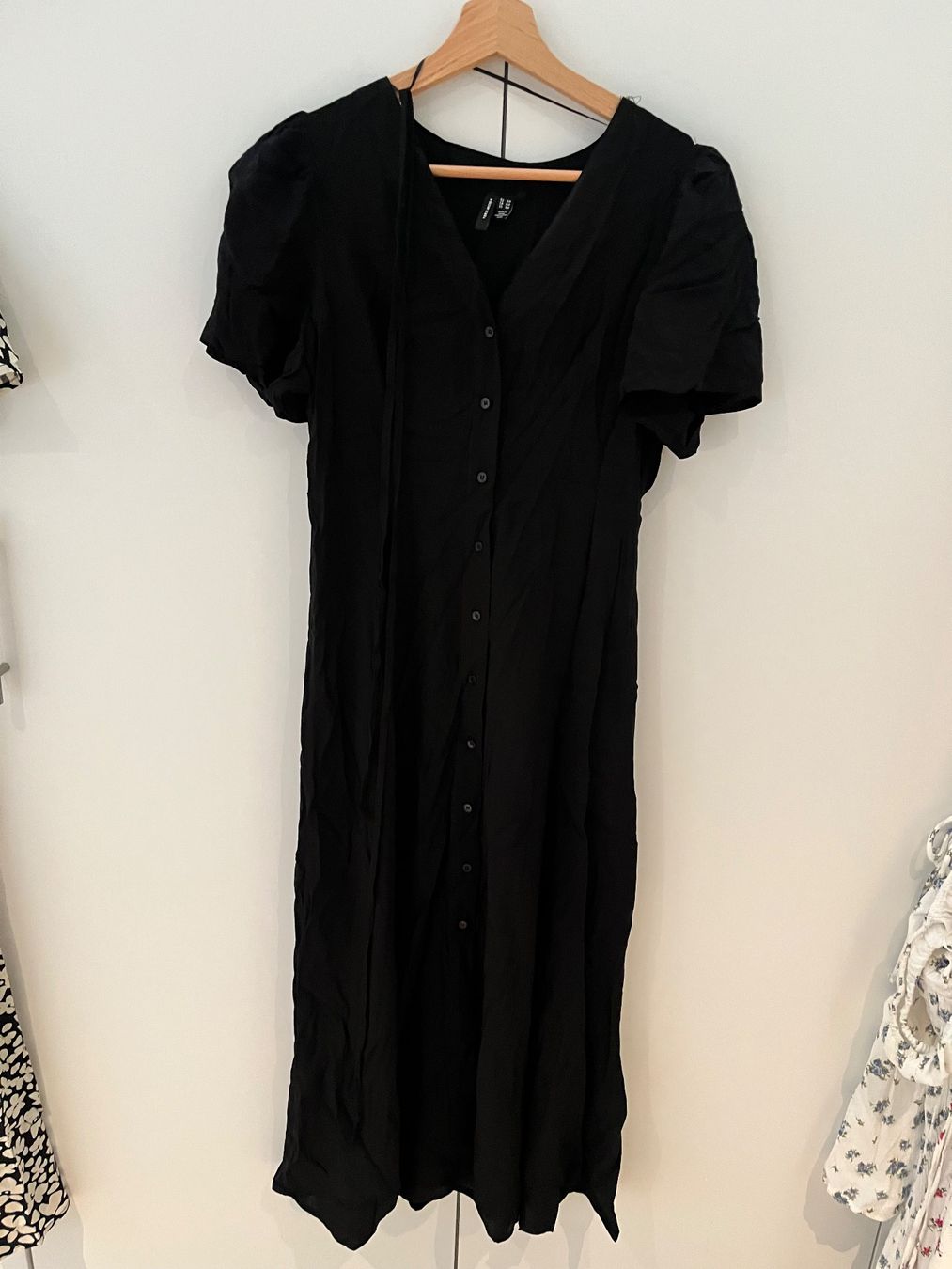 Vero Moda Vestiti: Kleid Vero Moda schwarz Gr.S – Nuovo (secondo la descrizione) da Domat/Ems venduto da sar_q5bm