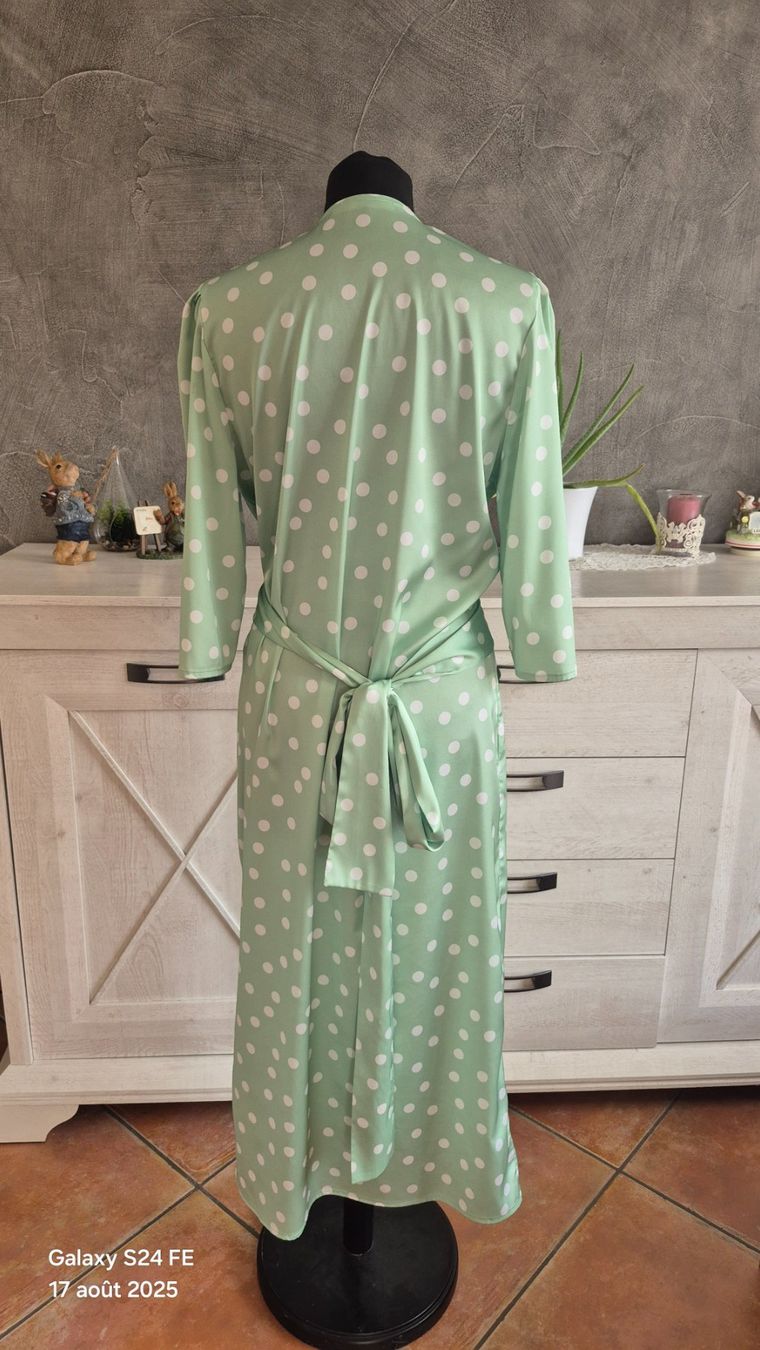 Vestiti: Belle robe legere M – Nuovo (secondo la descrizione) da Reconvilier venduto da something4you 1