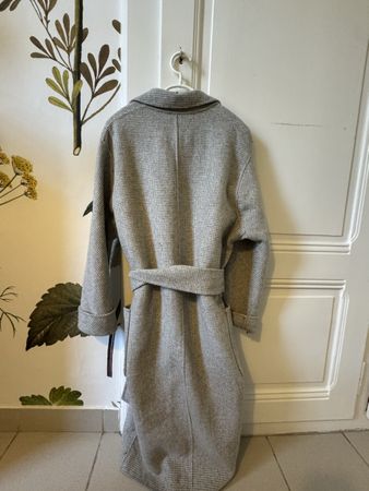 Manteau Hugo Boss, laine vierge,taille 34