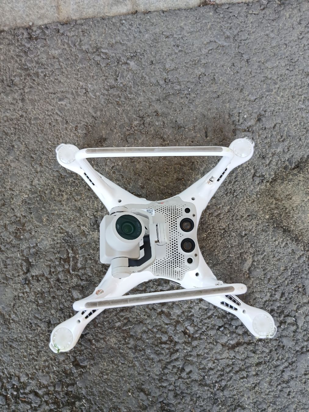 DJI Modellismo RC: DJI Phantom 4 Pro Drohne defekt – Difettoso da Herisau venduto da VerdammteMungo 5