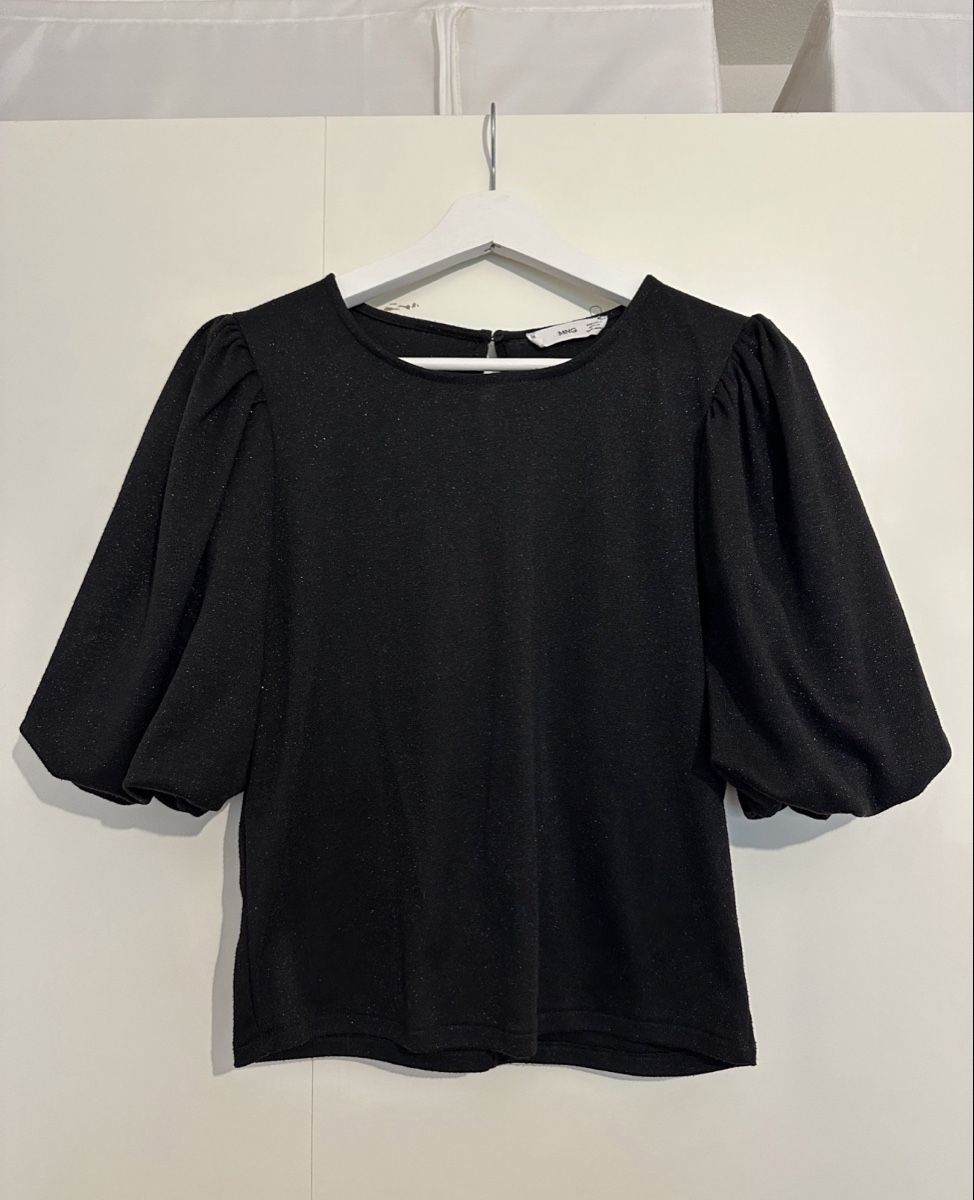 Mango Top: Mango Top black shiny puff sleeve size S – Usato da Luins venduto da vvs_7kqr 1