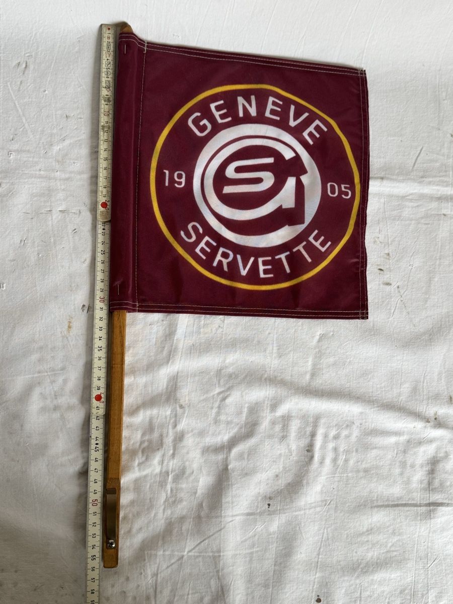 Fahnen: Drapeau Servette GSHC – Gebraucht aus GRAND - LANCY von petitpain67