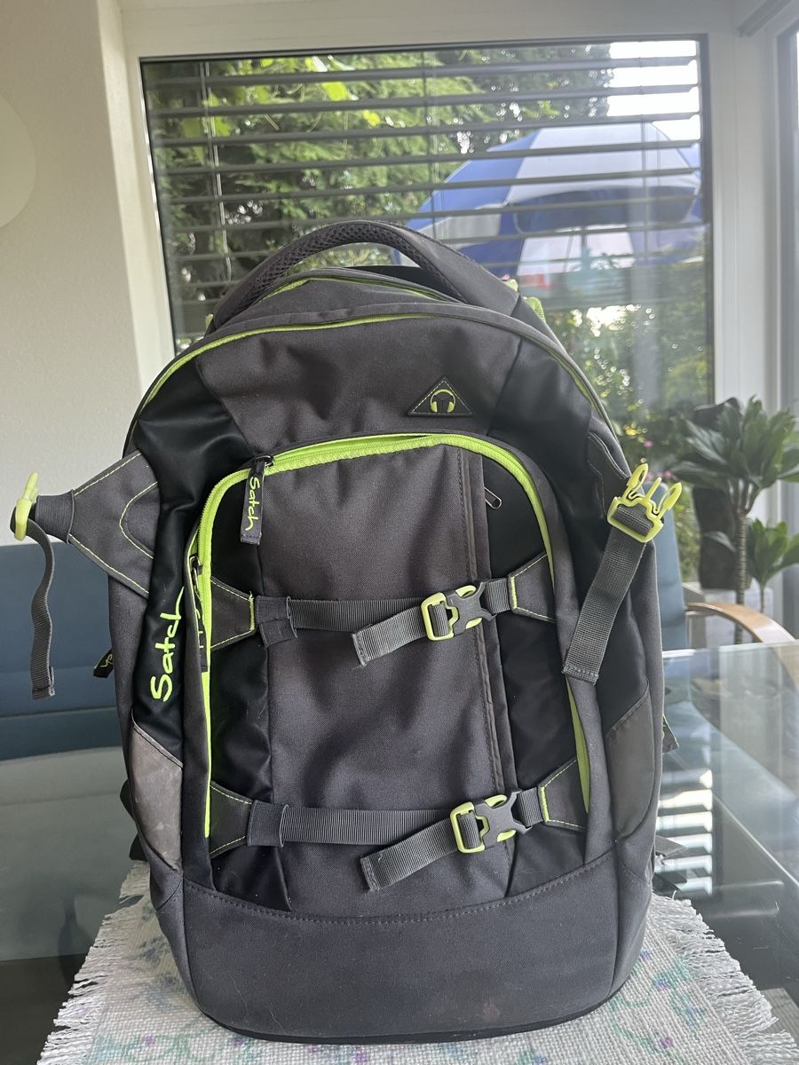 Satch Rucksäcke: Satch Schul Rucksack – Gebraucht aus Kriens von burnauc