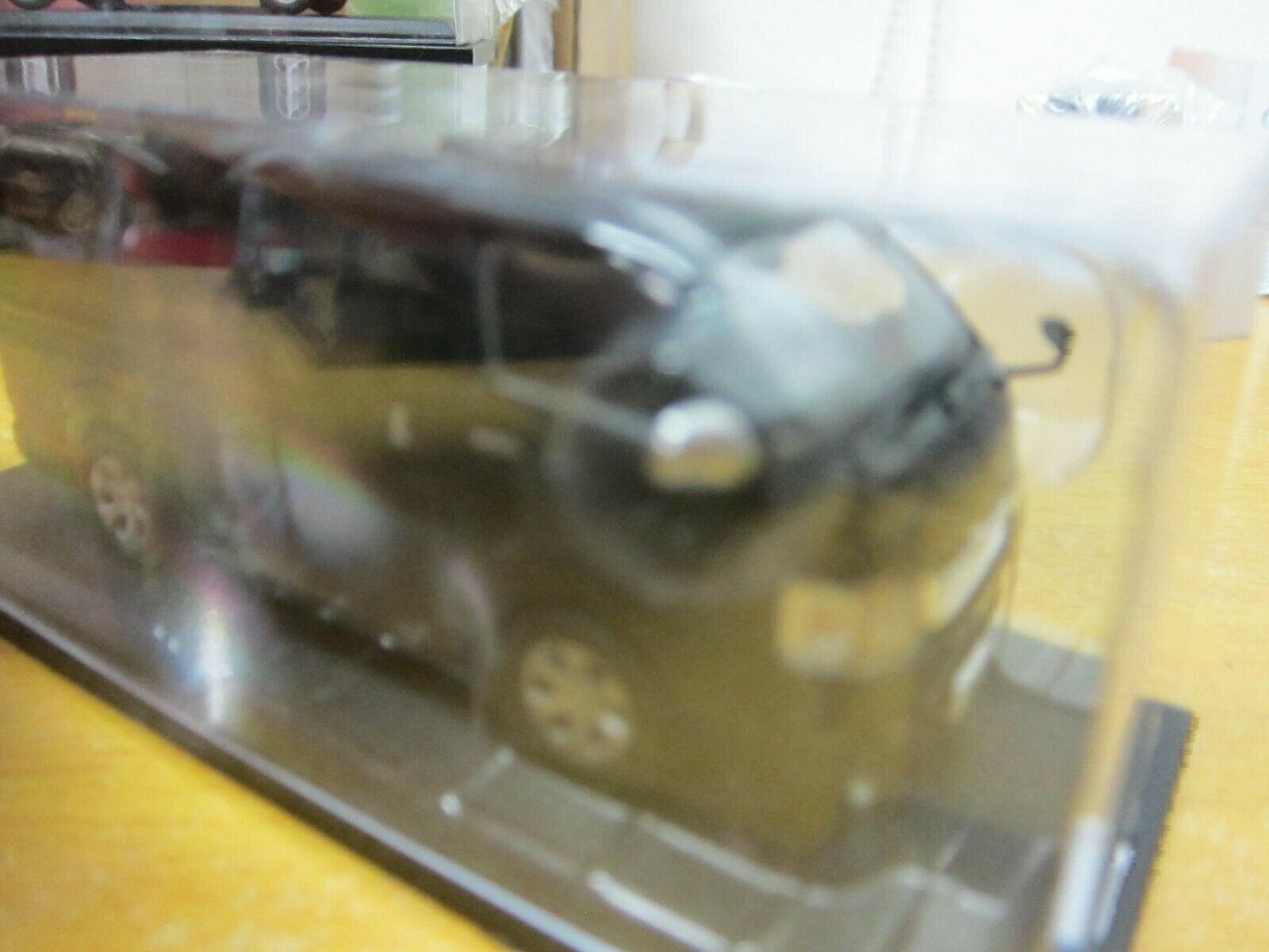 Modellautos: Toyota Hiace Van seit 2004 schwarz – Neu und originalverpackt aus Gerlafingen von espero88 8