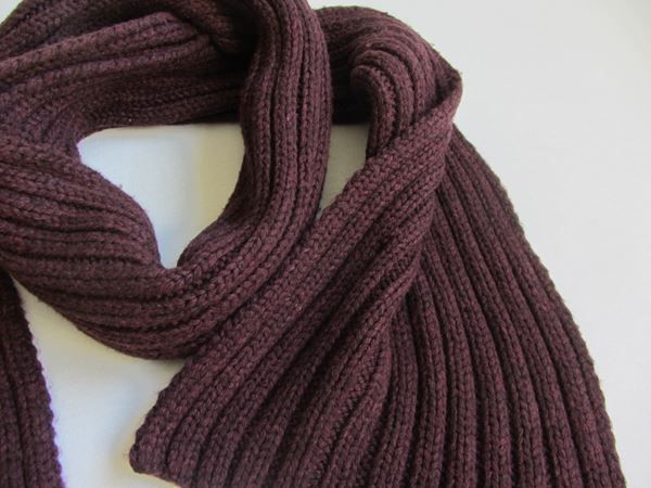 Foulard & Sciarpe: Strick Schal weinrot – Usato da Zürich venduto da Diazaio 1
