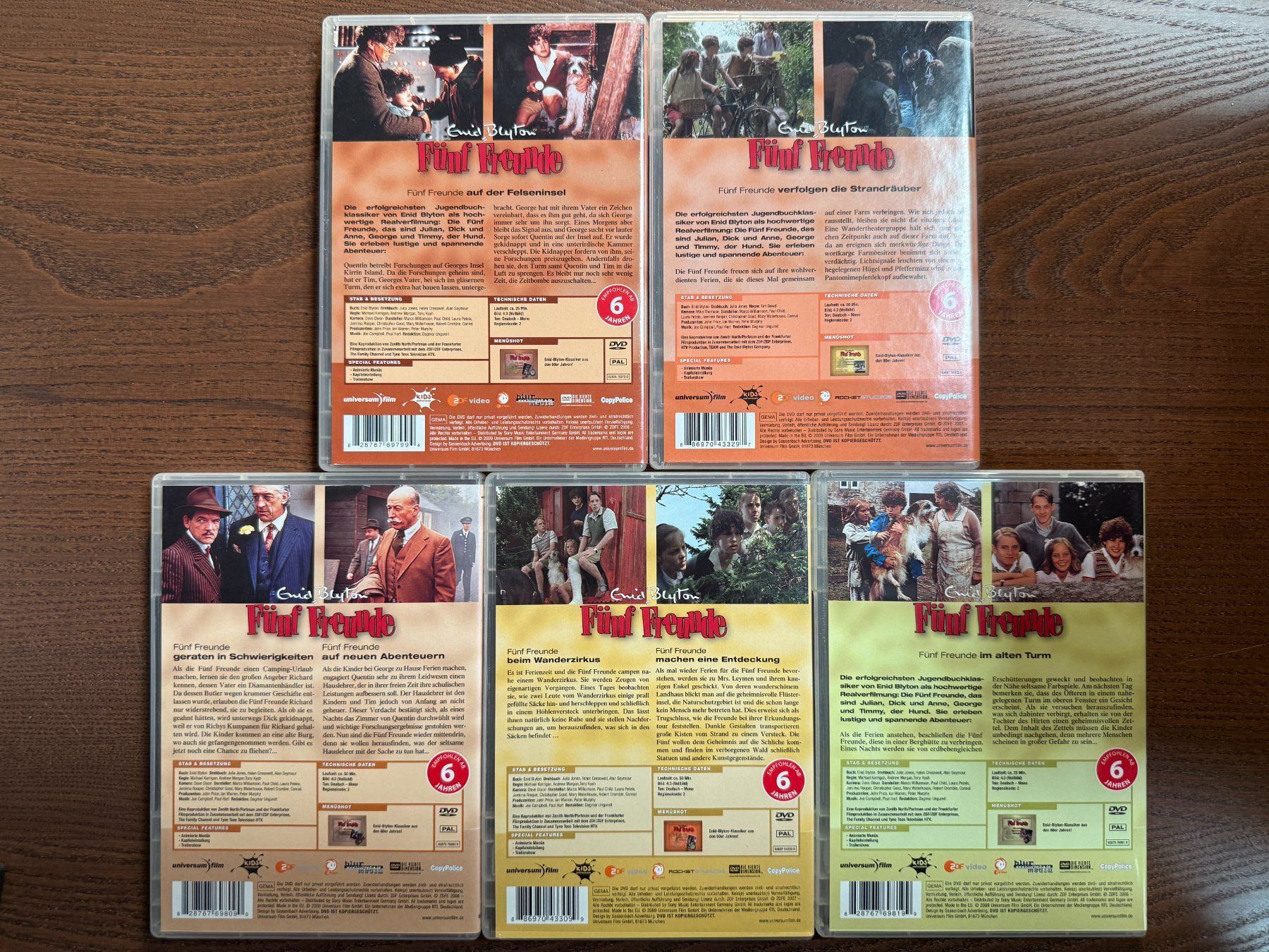 Tutti i DVDs: Fünf Freunde - Fan Edition Box – Usato da Zürich venduto da FilmFreunde 3