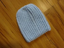 Hübsche Damen-Strickmütze/Julia