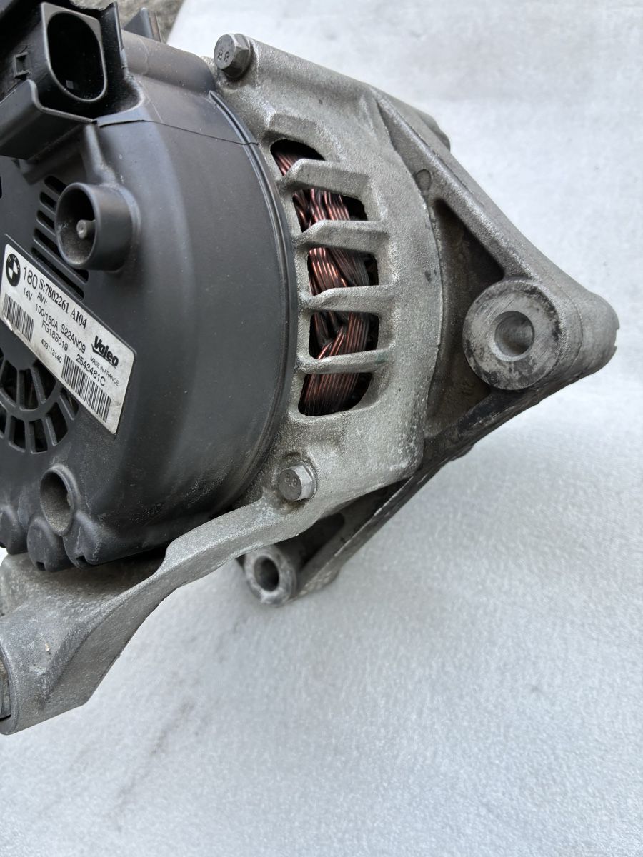 BMW Tutti pezzi di ricambio auto: BMW e91 Alternator – Usato da Grenchen venduto da Netii10 1