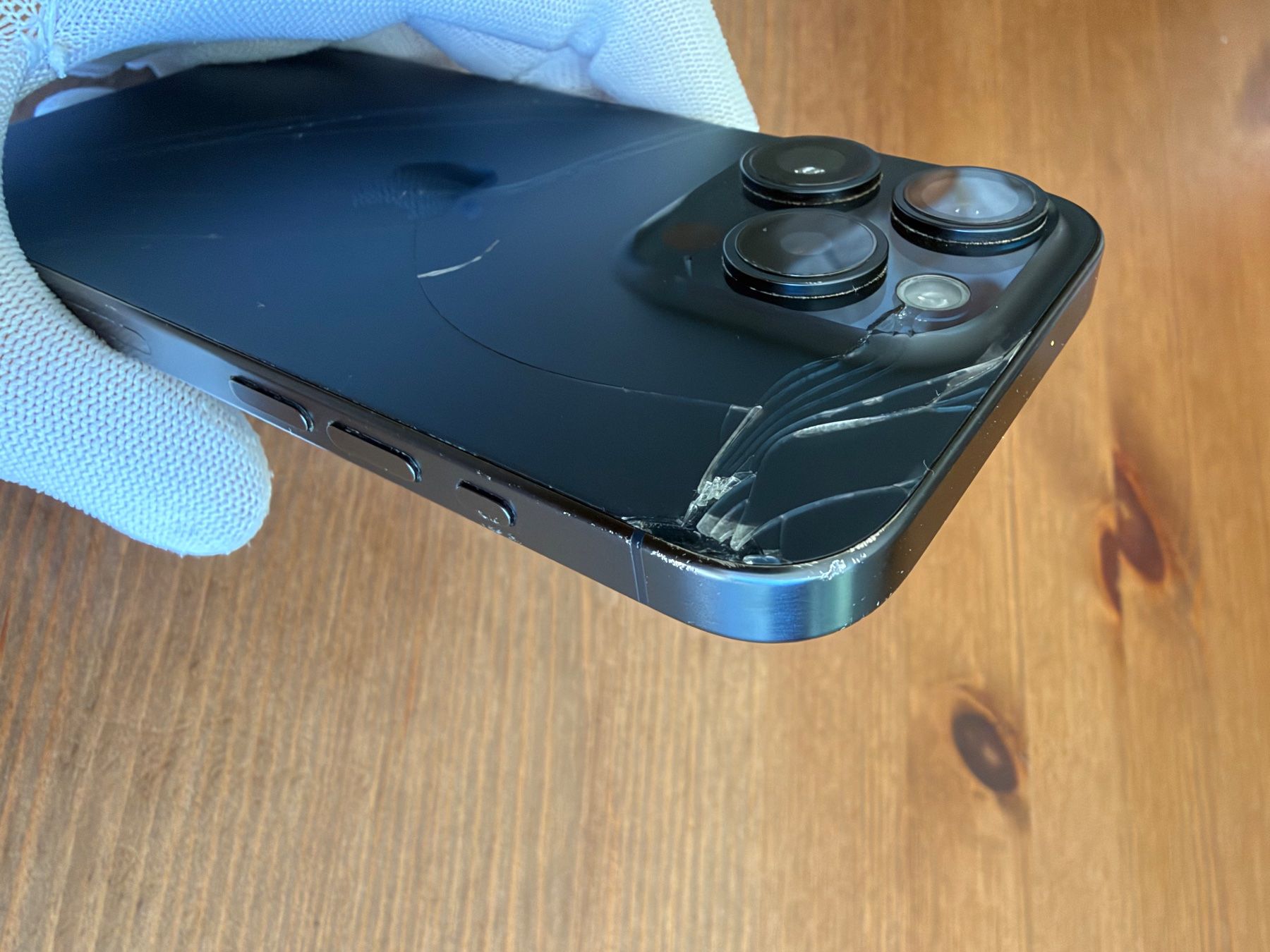 Apple Handys / Smartphones: iPhone 15 Pro, 256 GB, Blue Titanium – Gebraucht aus Commugny von orivaa 3