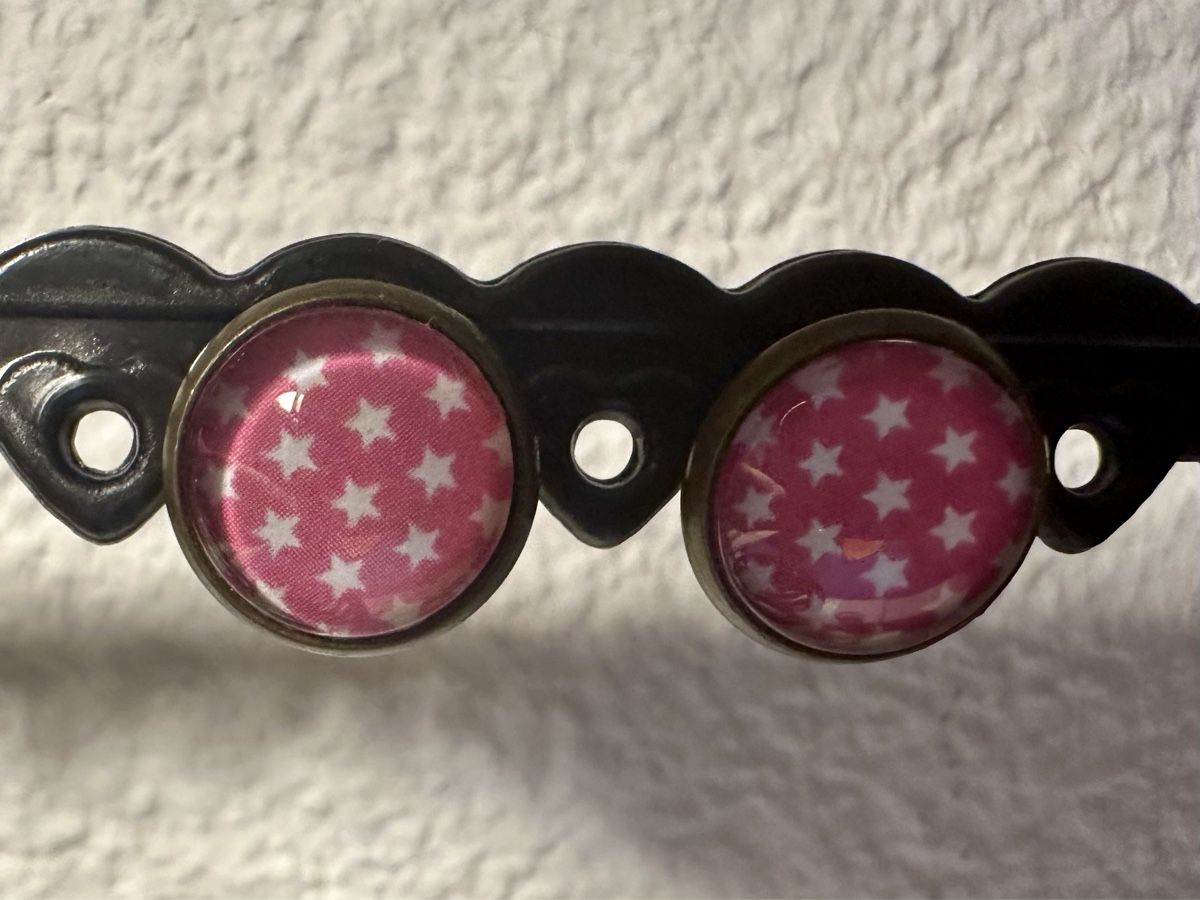 Orecchini pendenti & Orecchini a lobo: Ohrstecker Ohrringe mit Sternen Muster cabochon – Nuovo (secondo la descrizione) da Gelterkinden venduto da Aischas