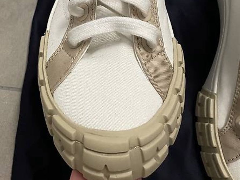Prada Scarpe da uomo: PRADA Baskets montantes Wheel – Usato da Yverdon-les-Bains venduto da man_2967