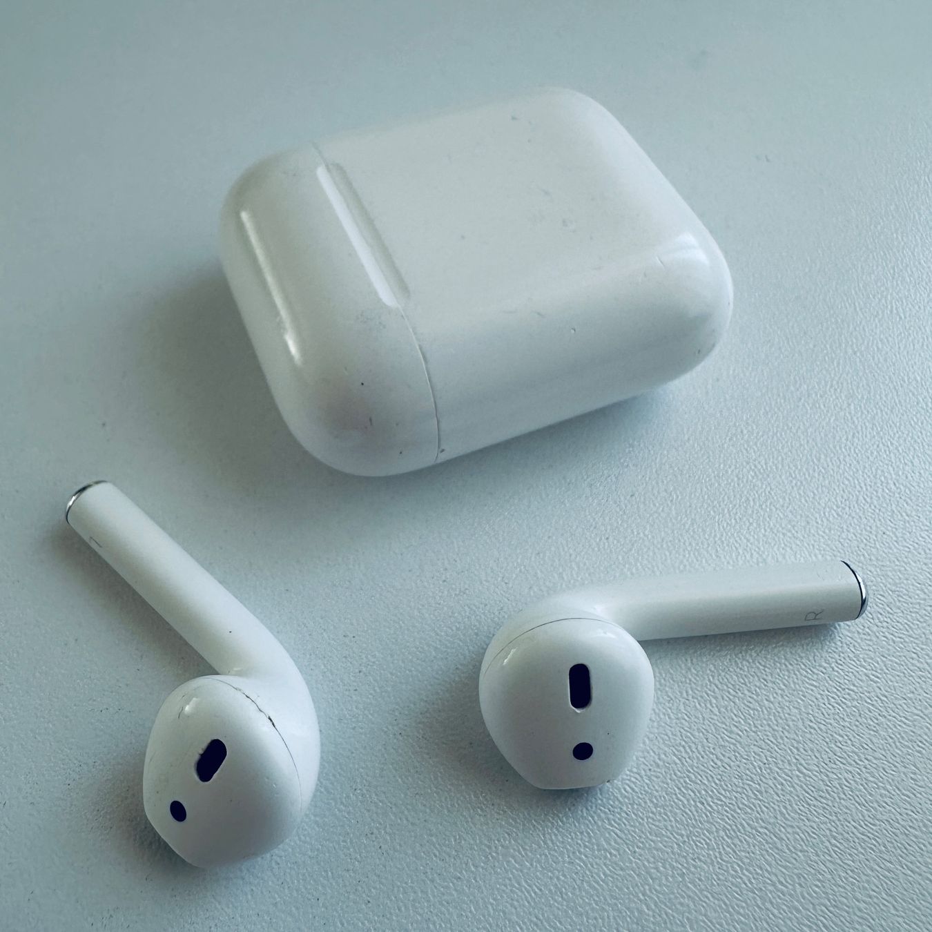 Apple Cuffie: Original Apple AirPods 2 Kopfhörer Wireless Lightning Kabel – Usato da Basel venduto da MY.AIRPODS.SHOP 7