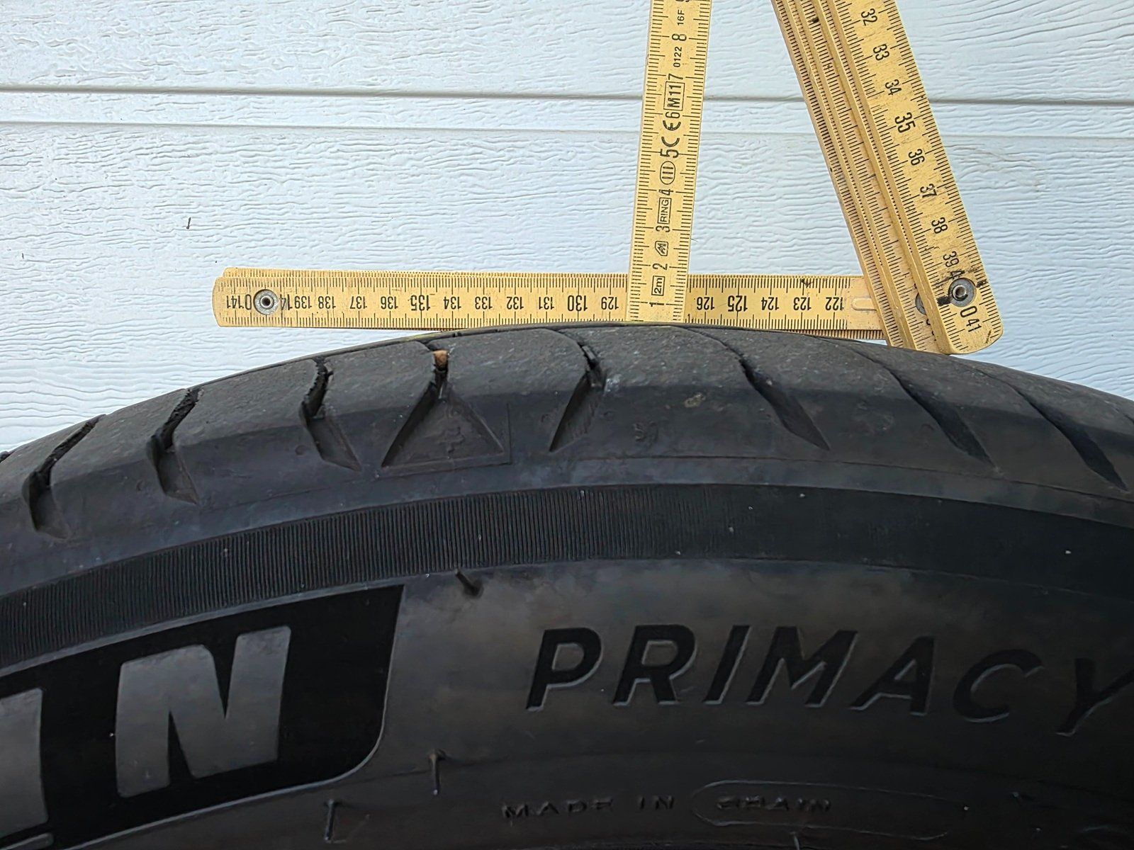 Michelin Pneus & Kompletträder: Michelin Reifen 235/50 – Gebraucht aus Weggis von Jhmathis 8