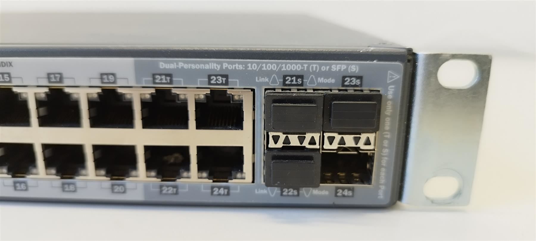 Hub & Switch: HP 2910al-G24 – Usato da Niederdorf venduto da LeptonAG 3