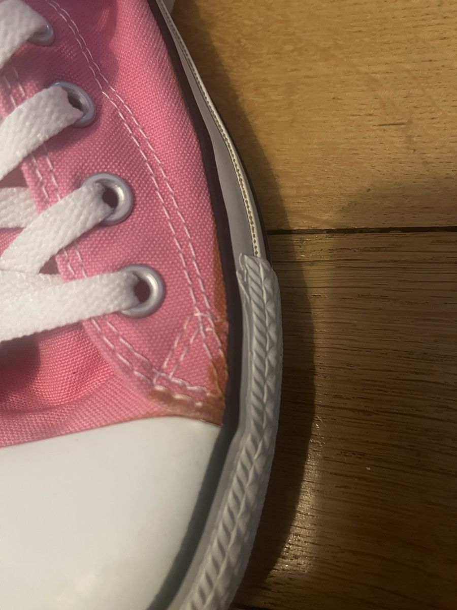 Converse Herrenschuhe: Rosa Converse Grösse 39 – Defekt aus Olten von sae_82z2 4
