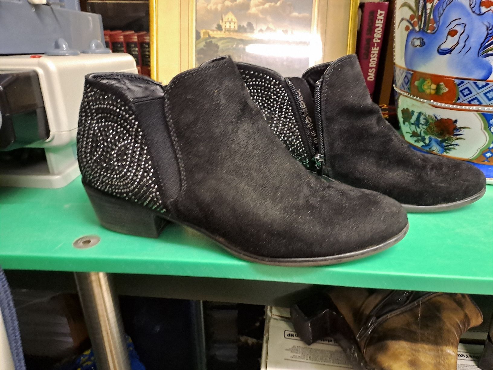 Scarpe da donna: Schwarze Stiefeletten Grösse 38 – Usato da Zürich venduto da Schoebi19 3