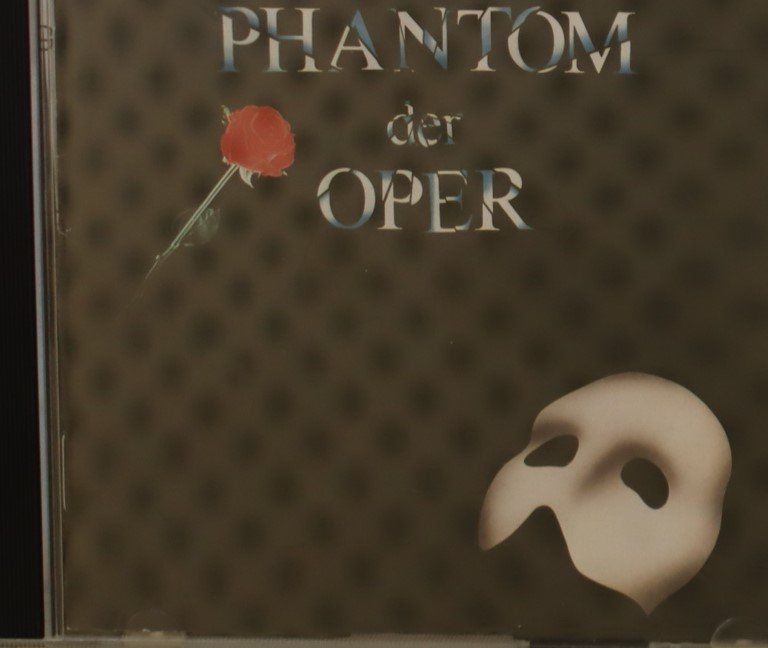 CD: Andrew Lloyd Webber – Das Phantom Der Oper – Usato da Luzern venduto da CONTENTI