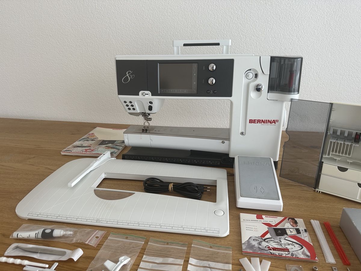 Bernina Macchine da cucire: Bernina B820 – Usato da Schaffhausen venduto da pinca19 2