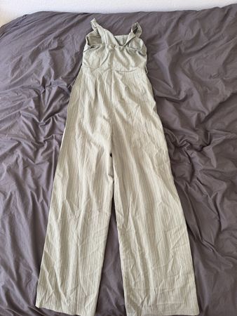 Combinaison pantalon rayée vert clair, taille XS (polyester)
