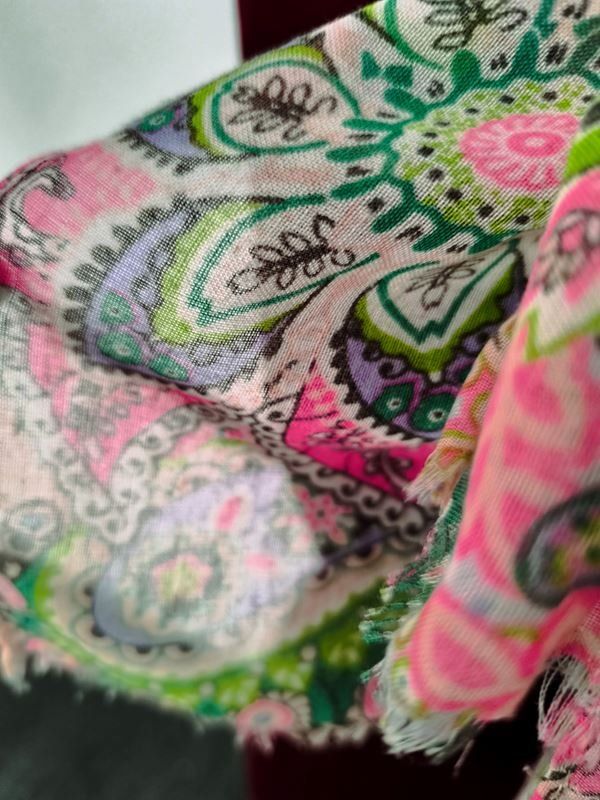 Foulards, Tücher & Schals: Schal rosa bunt – Gebraucht aus Rüti ZH von Restwert_Rueti_ZH 5